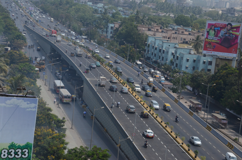 Kherwadi-Flyover-1