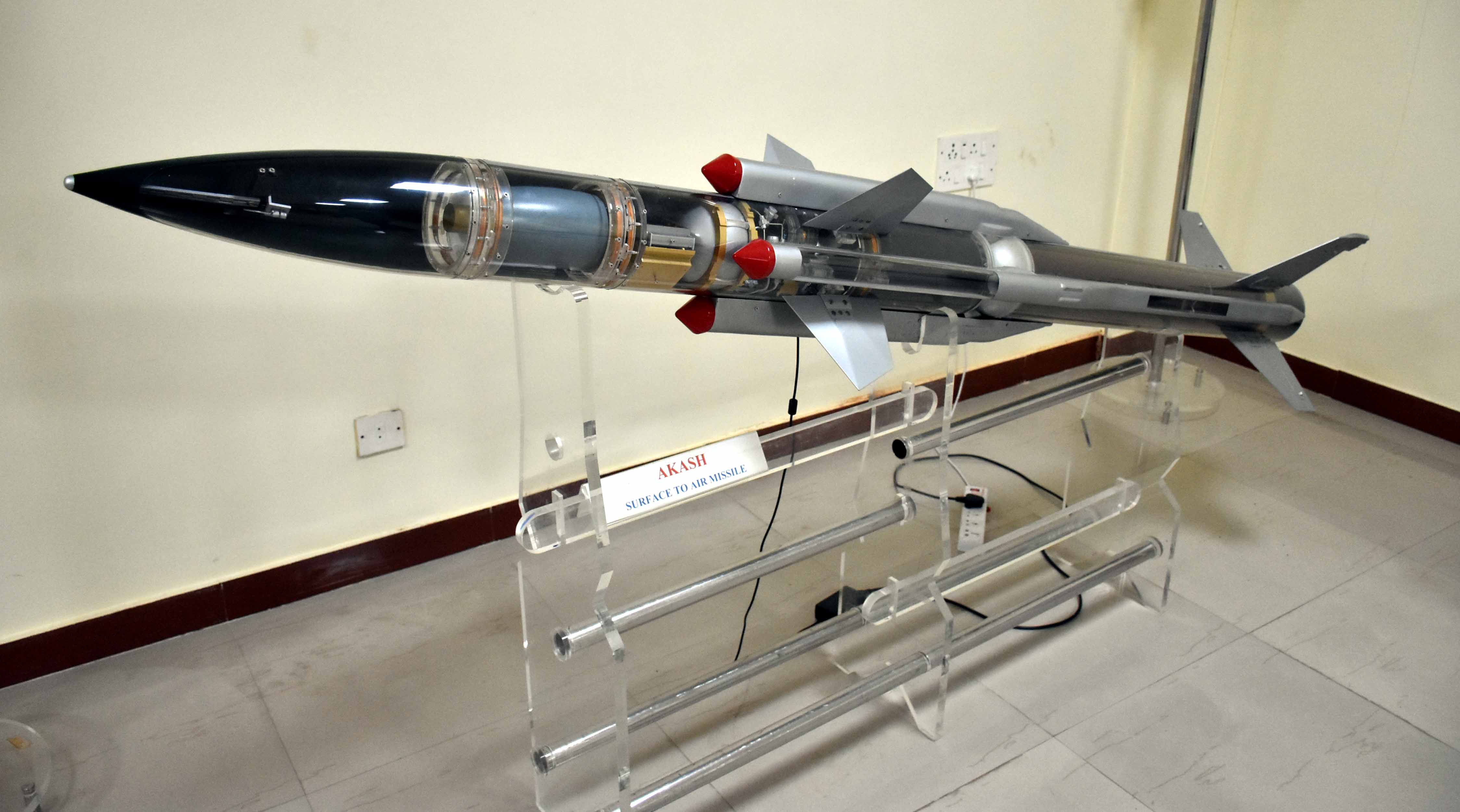Akash–Surface to Air Missile—pic 2