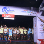 Mr. Himanshu Kanakia – MD, Kanakia Group flagging off the Kanakia Monsoon Marathon Challenge 2019