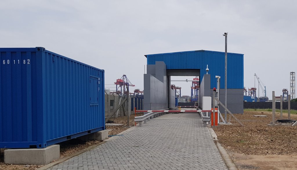 Drive through container scanner at APM Terminals Pipavav Port