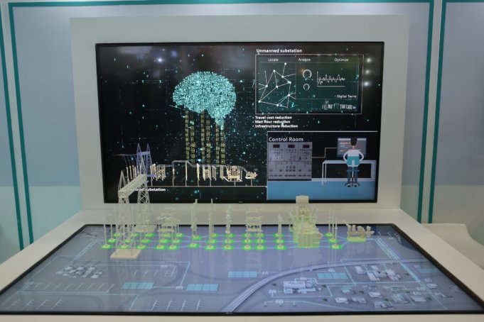 Siemens SensformerR and SensgearR are the solutions for optimizing grid operation by delivering technical key data and intelligence 2