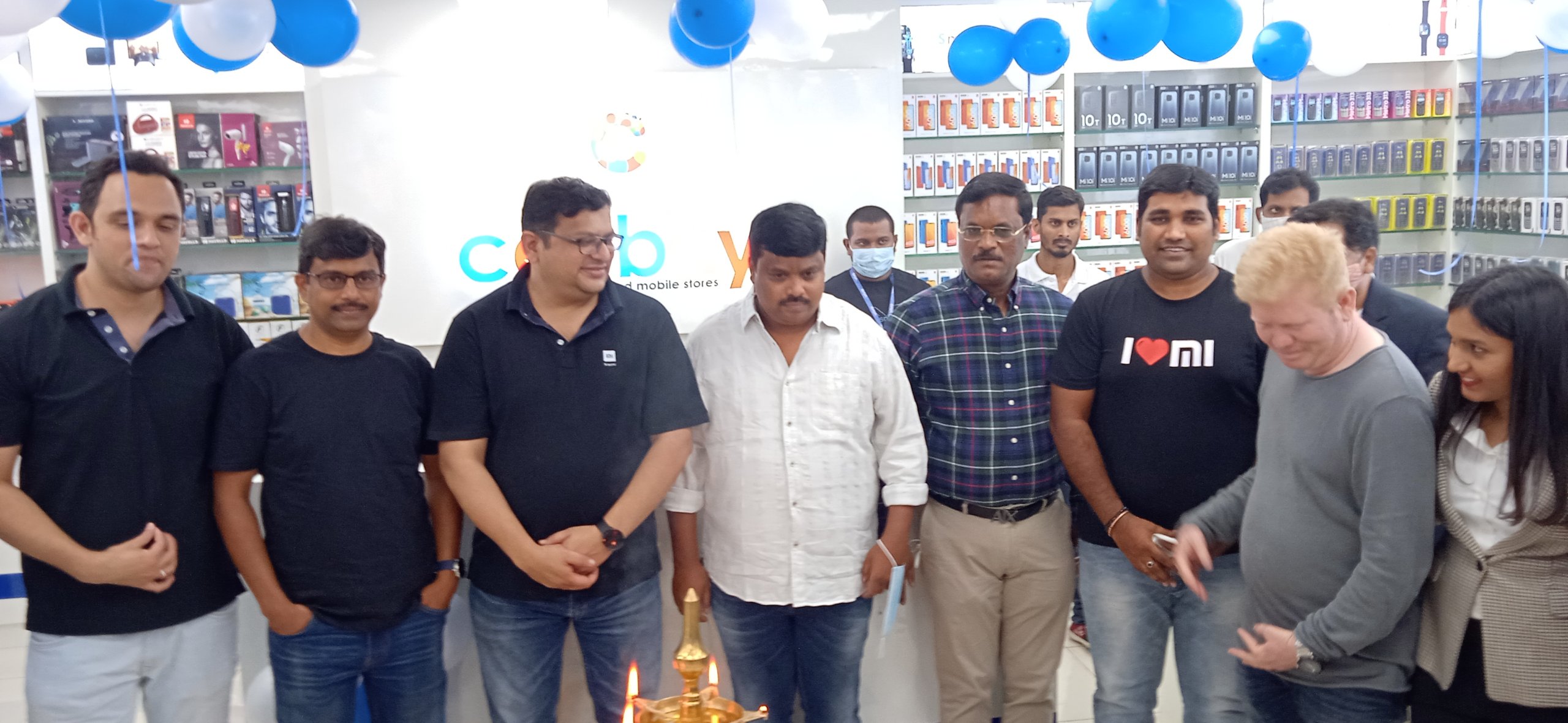 CELLBAY MULTI-BRAND MOBILE STORE   TELANGANA’S MOST LOVED MOBILE STORE BRAND UNVEILS ITS     FLAGSHIP STORE @ MADHAPUR