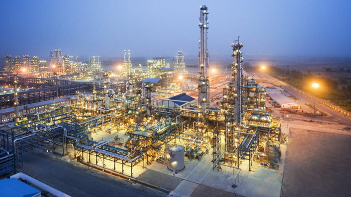 ADNOC, Reliance Industries ink pact for chemical projects at TA’ZIZ in Ruwais