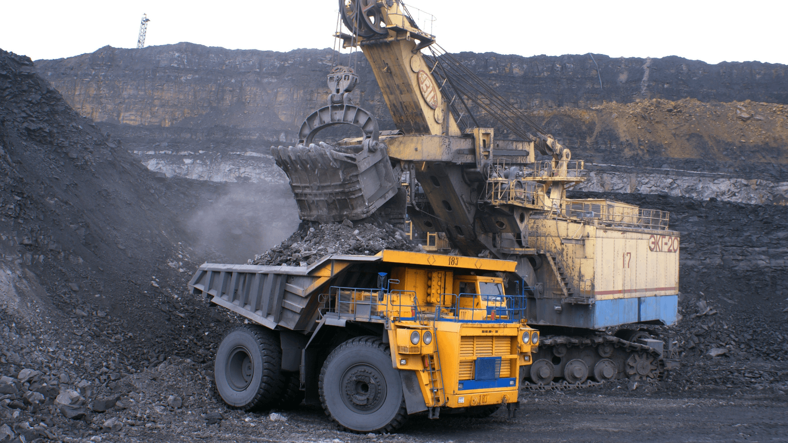Sushee Infra & Mining (SIML)-MRKR Consortium (SIML is the lead member) has emerged as the lowest (L1) bidder for development and operationalisation of Chandragupt OCP in the state of Jharkhand. In February 2021, Central Coalfields had issued global tenders for development and operationalisation of Chandragupt OCP in mine developer and operator (MDO) mode for a period 25 years through a mine operator for excavation of coal and delivery thereof to the Authority. Apart from SIML, the tender saw participation from Adani Enterprises and Montecarlo. The project located in North Karanpura Coalfields, Hazaribagh district of Jharkhand. The value of the contract is Rs 21,956.64 crore with a contract period of 25 years.