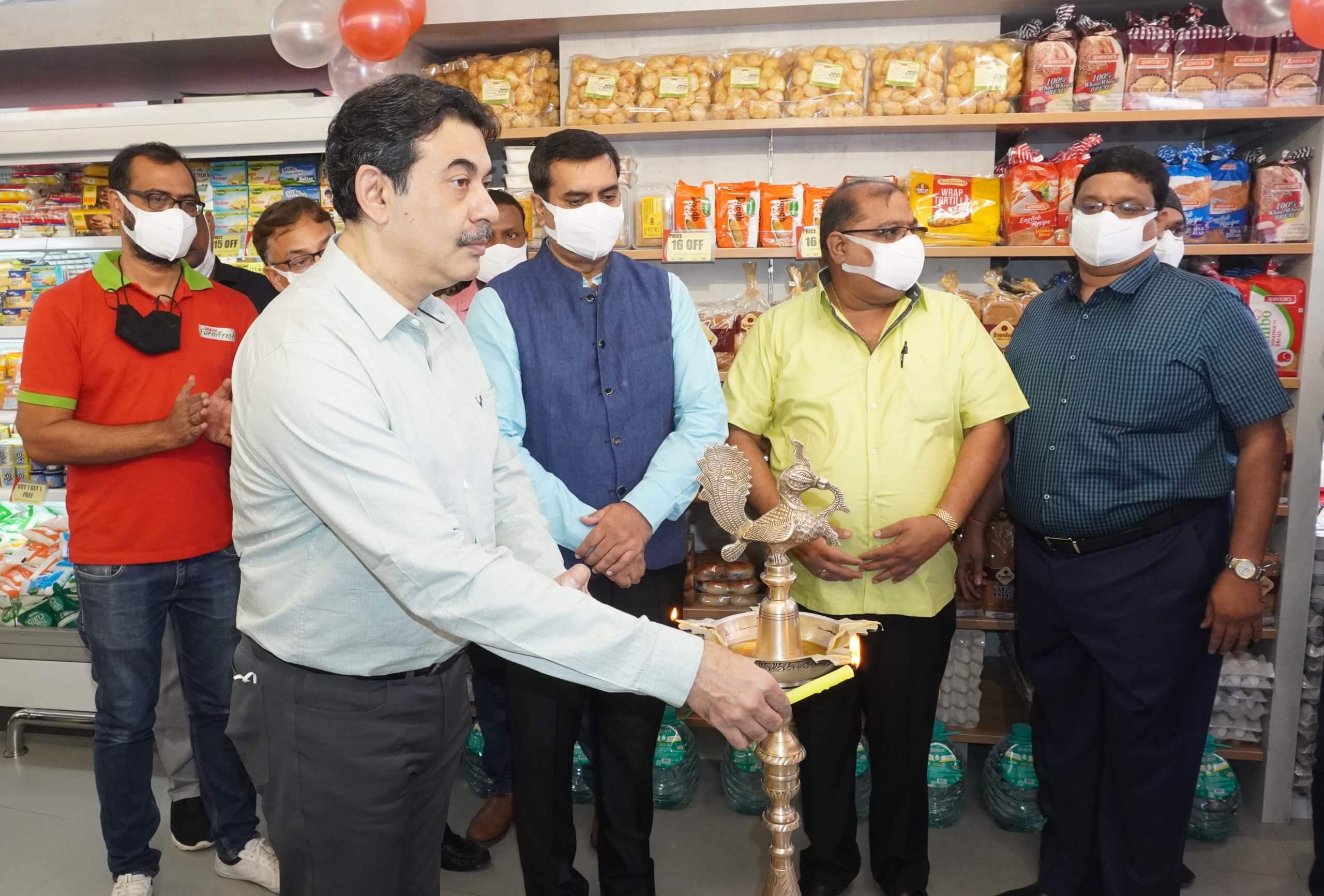 Jayesh Ranjan inaugurates 15th Store, a flagship store of Urban Supermart the chain of Supermarkets