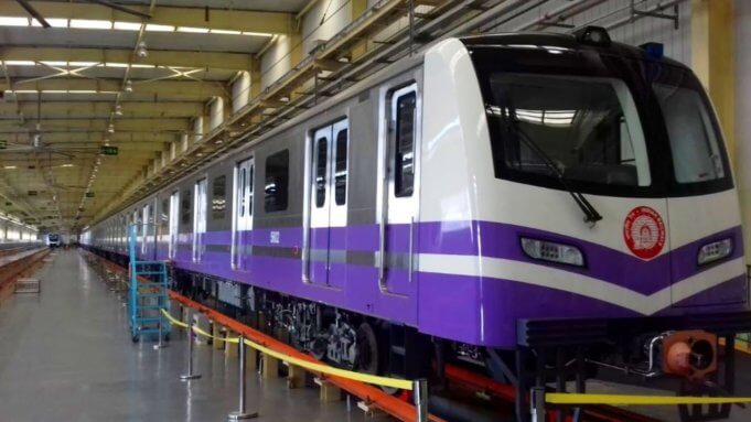 Metro Railway, Kolkata floats tenders