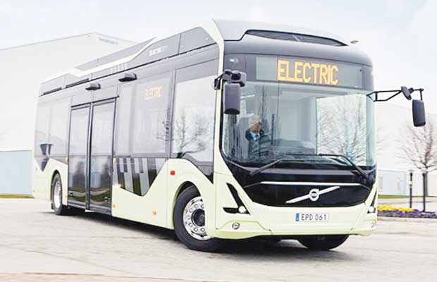 The Nagpur Municipal Corporation has received approval from the central government for 100 e-buses. It has already placed an order for 40 electric midi-buses, out of which 15 will be inducted by March 2022.