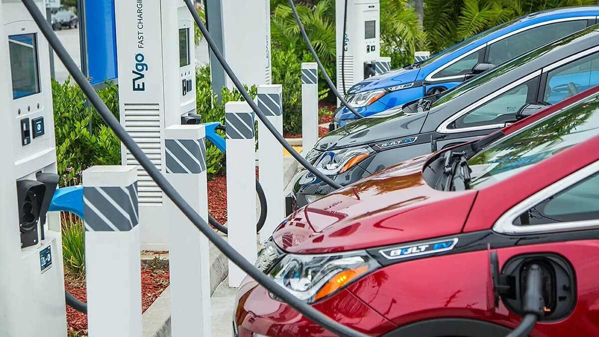 Magenta ChargeGrid join hand with Ather Energy to install EV charging stations
